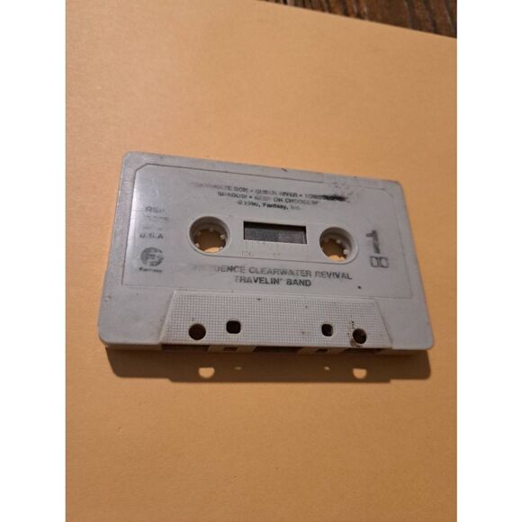 Vintage 1990 CCR Traveling Band Cassette Fantasy Records Classic Rock Creedence - Picture 1 of 2